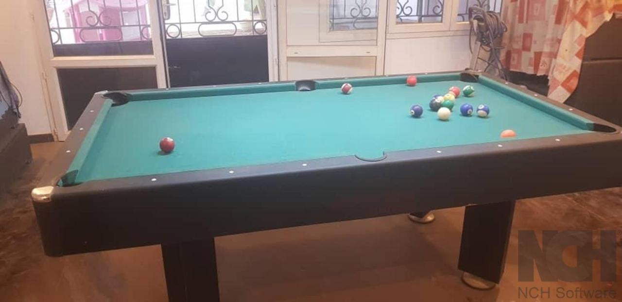 Saly - Villa Kage 6 Chambres -Clim-Wifi-Eau Chaude-Billard-Babyfoot-Ping Pong-Canal - Electricite Non Comprise Ngoại thất bức ảnh